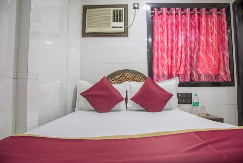 Relax Guest House Мумбаи Экстерьер фото