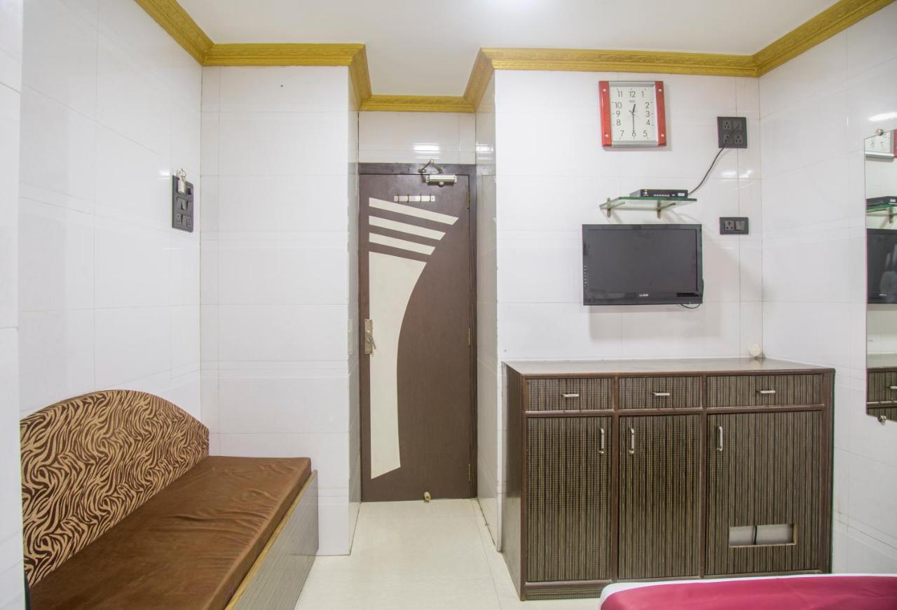 Relax Guest House Мумбаи Экстерьер фото